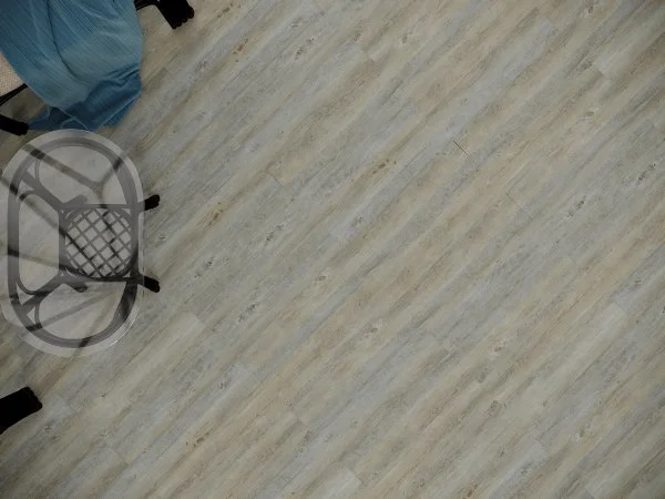 Кварц-виниловая плитка FineFloor Strong Дуб Адастра FF-1257 в Тюмени