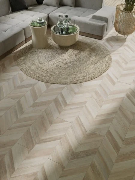 Ламинат Egger PRO 8/33 4V Large Дуб Кестинкорт Шампань правая EPL242F4CR в Тюмени