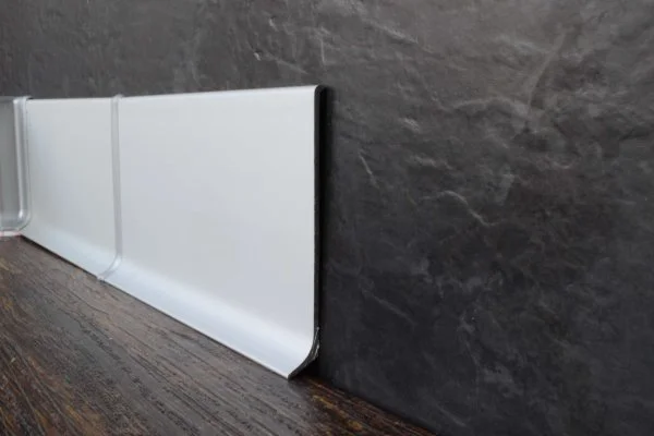 Алюминиевый плинтус ЭлитПроф Анодированный Плоский (100х11х2500 мм) в Тюмени