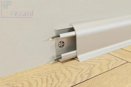 Алюминиевый плинтус Fezard Серебро 43х22х2,5м в Тюмени