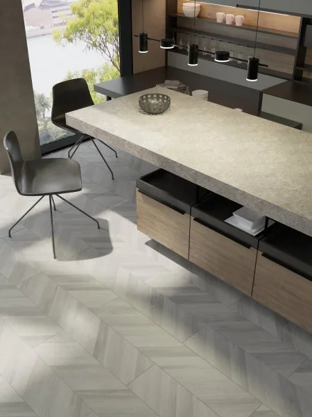 Ламинат Egger PRO 8/33 4V Large Дуб Кестинкорт Пепел левая EPL243F4CL в Тюмени