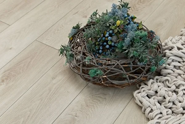 Кварц-виниловая плитка Alpine Floor Premium XL Дуб Белая Ночь ЕСО 7-2, 8 мм. 43 класс в Тюмени