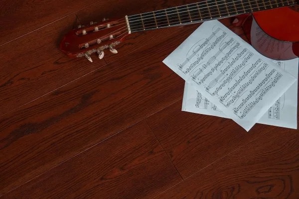 Массивная доска Аmber Wood Дуб шоколад браш лак 18*120*300-1800 мм в Тюмени