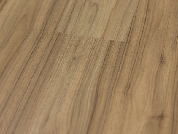 Ламинат Ламинели Ясень Донской в Тюмени