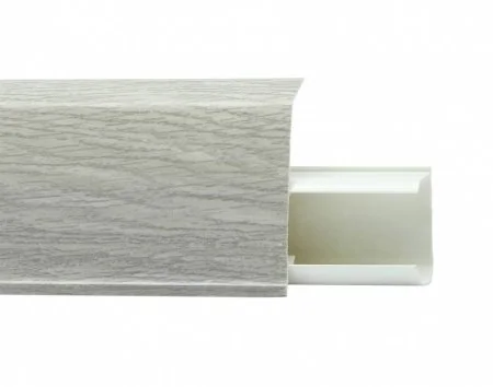 Пластиковый плинтус Royce №545 Дуб Париж (55х23х2200мм) в Тюмени