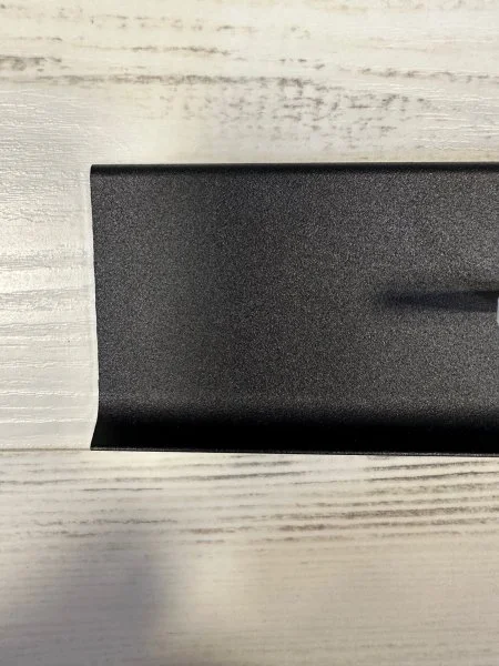 Алюминиевый плинтус Bonkeel ПЛ80 515л Черный (78,5х11,2х2500мм) в Тюмени