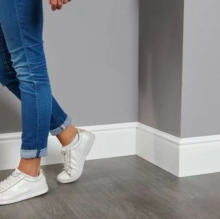 Плинтус NMC Wallstyl FL17 (170х18х2000 мм) в Тюмени