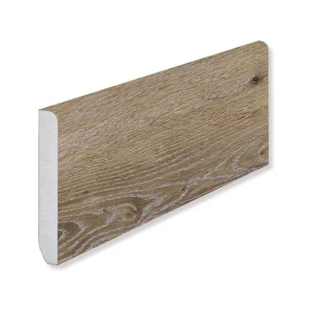 Кварцевый плинтус Fargo 1603 Дуб Кантри градиент 80х11х2200 мм в Тюмени