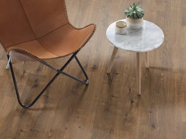 Ламинат Egger PRO 8/32 V4 Дуб Даннингтон тёмный EPL075 в Тюмени